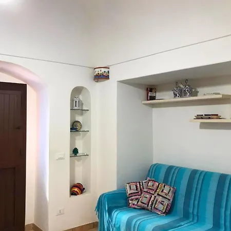 Dammusi Riah Villa *